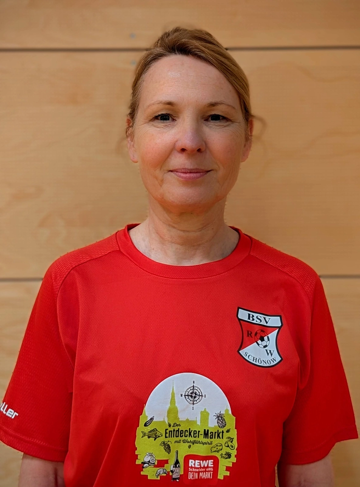 https:wwwrot weiss schoenowdemedia202603IMG 20260327 WA0000